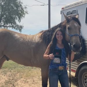 Meet your Posher, Kelsey